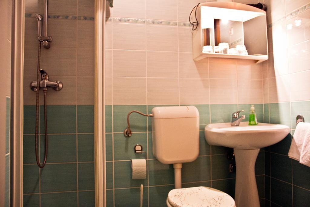 Guesthouse Jug Blato Ruang foto