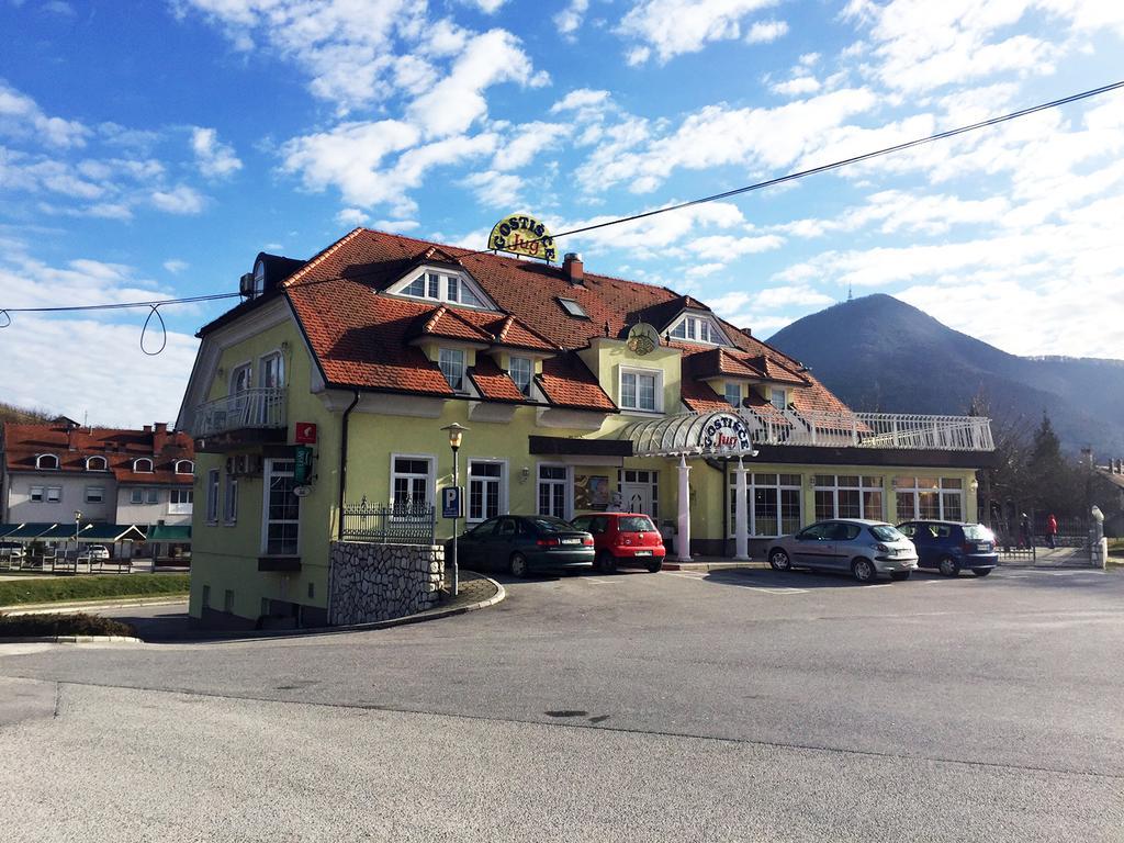 Guesthouse Jug Blato Bagian luar foto