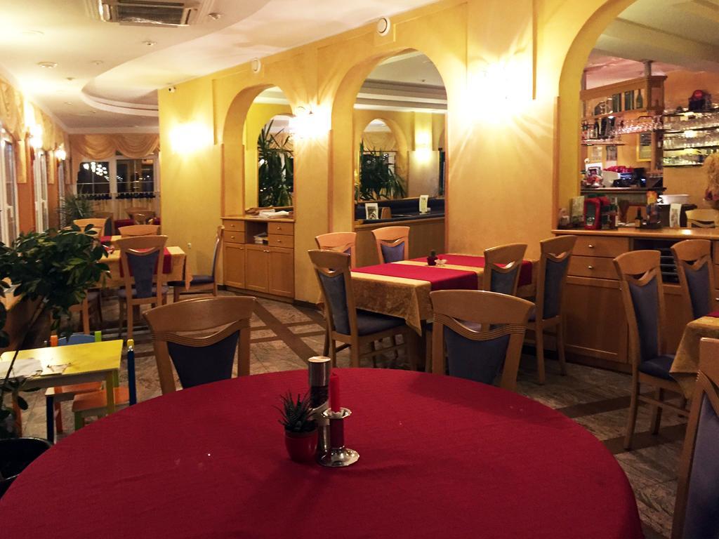 Guesthouse Jug Blato Bagian luar foto